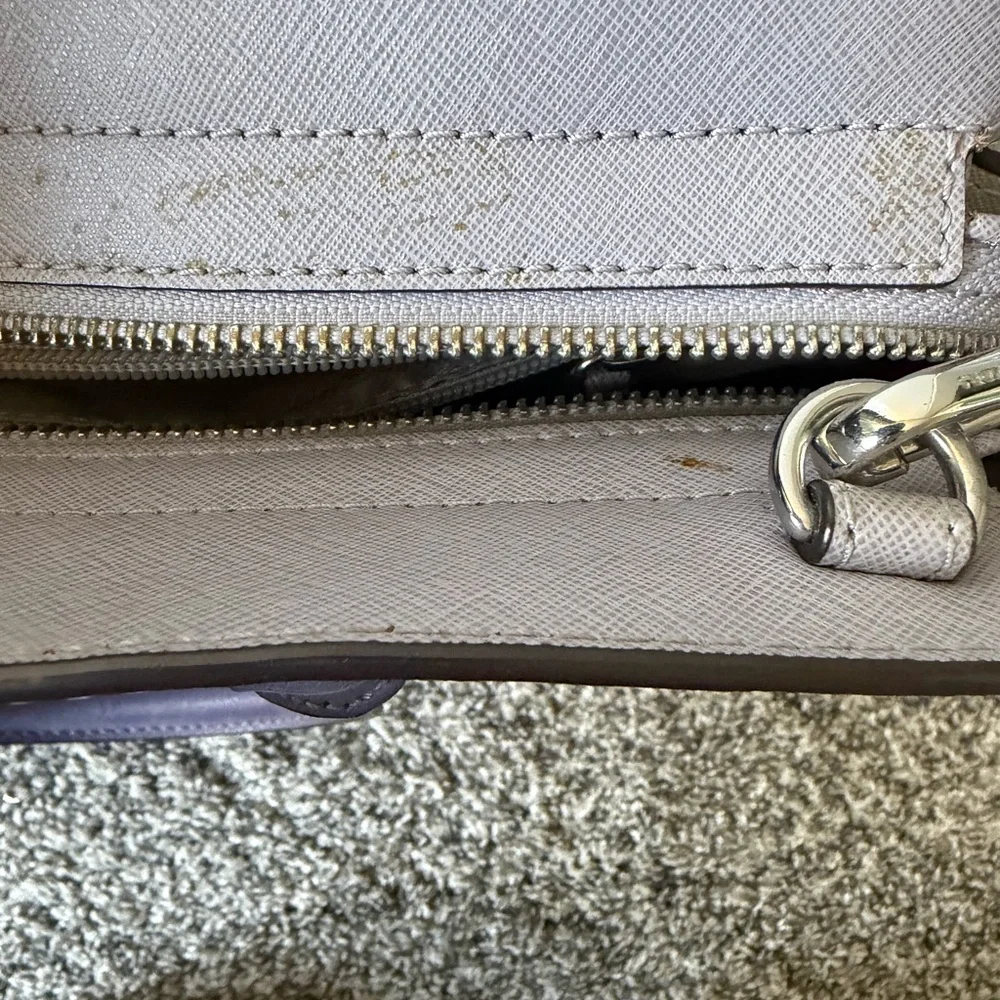 Michael Kors Two-Tone Bag in Purple and Cream - Picture 5 of 10